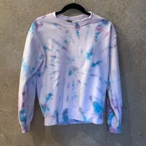 Tie dye sweatshirt